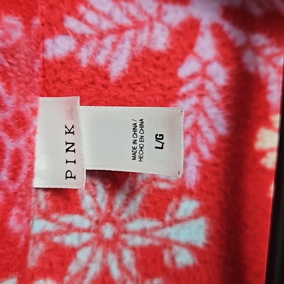 Pink K Snowflake Red Holiday Fleece PJ Pajama Set - Size Large - Picture 6 of 13